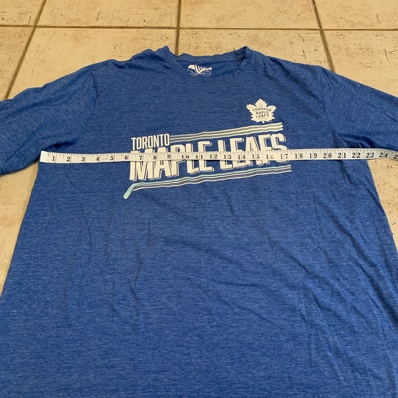 Toronto Maple Leafs Auston Matthews #34 Blue T-Shirt Men's L NHL Hockey - Picture 3 of 7